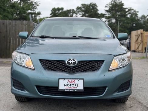 Used 2009 Toyota Corolla XLE FWD image 3