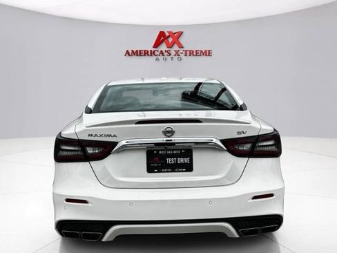 Used 2022 Nissan Maxima SV w/ Floor Mat Group FWD image 5