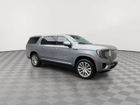 Certified 2023 GMC Yukon XL Denali AWD/4WD image 47
