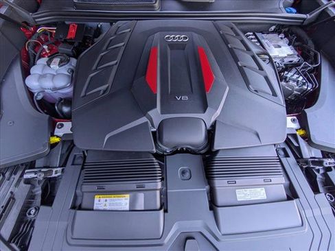New 2026 Audi SQ8 Prestige image 19