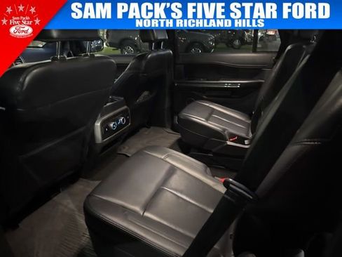 Used 2021 Ford Expedition XLT image 8