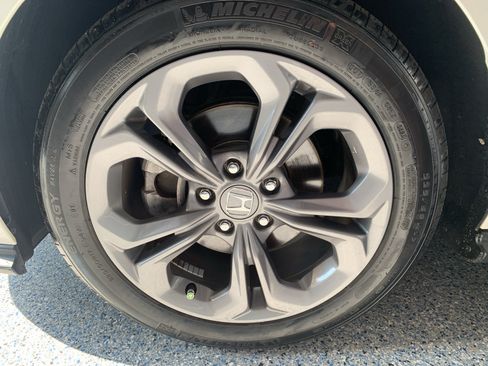 Used 2023 Honda Accord EX image 32