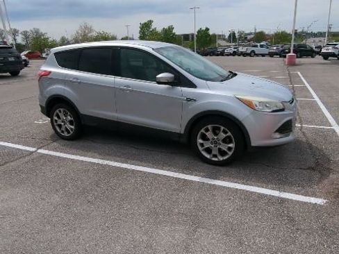 Used 2013 Ford Escape SEL image 16