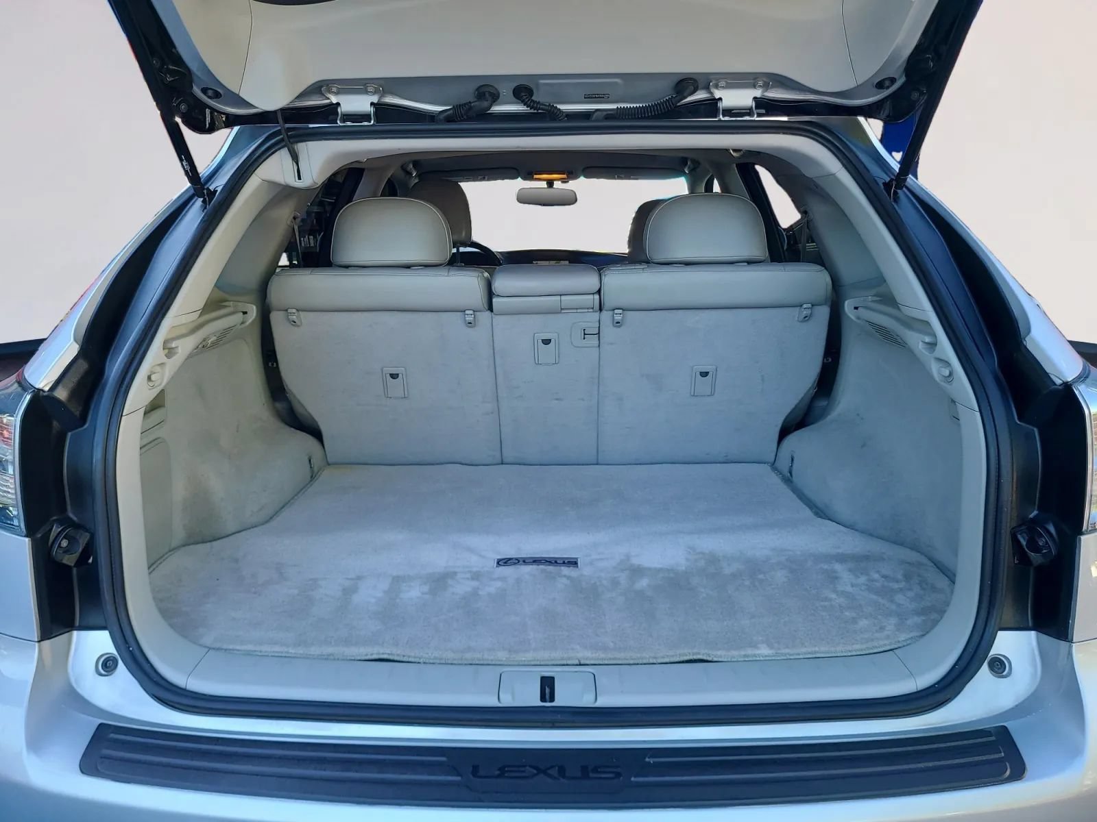Used 2011 Lexus RX 350 2WD w/ Premium Pkg image 21