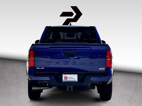 Certified 2025 Toyota Tacoma SR5 w/ SR5 Upgrade Package AWD/4WD image 7