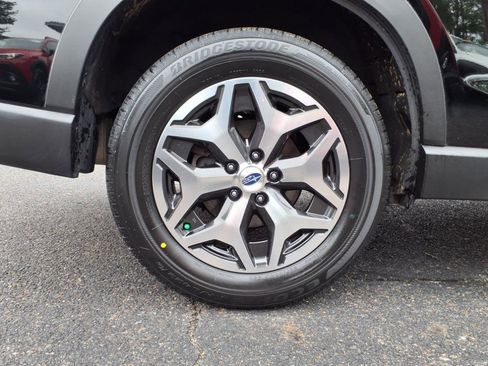 Used 2024 Subaru Forester Premium image 7