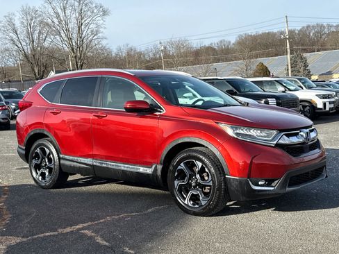 Used 2018 Honda CR-V Touring image 1