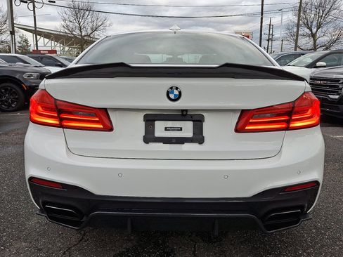 Used 2018 BMW M550i xDrive image 4