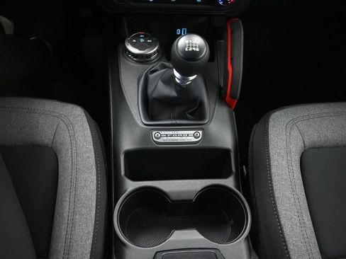Used 2022 Ford Bronco 2-Door AWD/4WD image 23