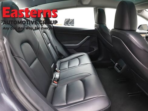 Used 2023 Tesla Model 3 Standard Range RWD image 17