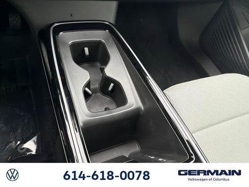 New 2025 Volkswagen ID.4 Pro S image 29