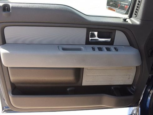 Used 2014 Ford F150 XLT w/ XLT Chrome Package RWD image 7