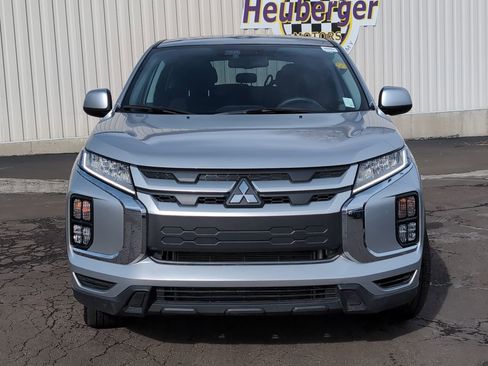 Used 2025 Mitsubishi Outlander Sport AWD image 2