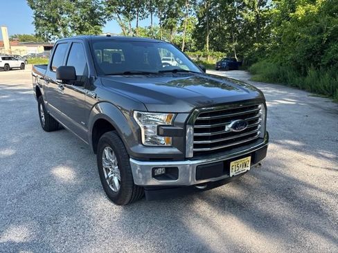 Used 2017 Ford F150 XLT w/ Equipment Group 302A Luxury AWD/4WD image 1