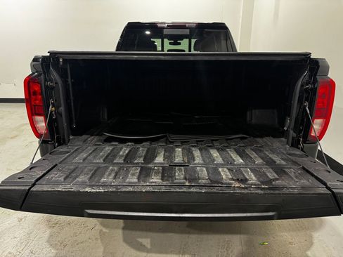 Used 2021 GMC Sierra 1500 Elevation w/ Preferred Package image 28