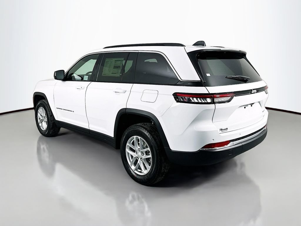 New 2026 Jeep Grand Cherokee Laredo X RWD image 5