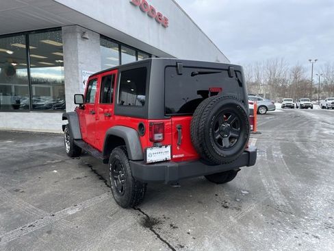 Used 2017 Jeep Wrangler Unlimited Sport w/ Connectivity Group image 7
