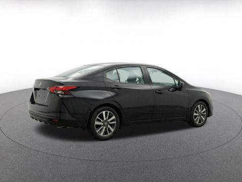 Used 2025 Nissan Versa SV FWD image 9