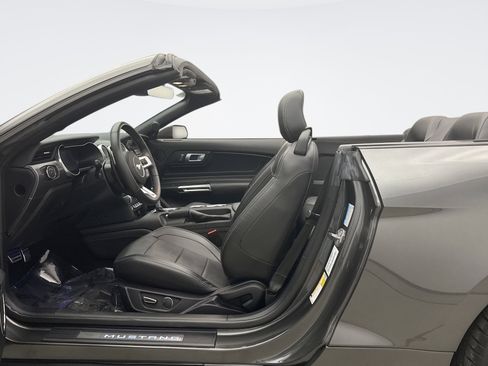 Used 2019 Ford Mustang GT Premium w/ GT Performance Package image 11