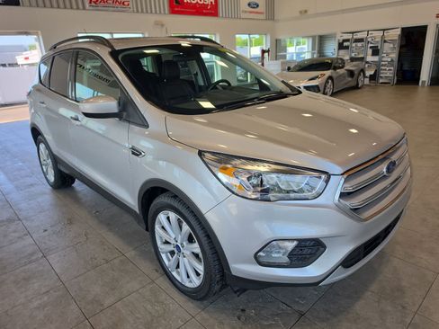 Used 2019 Ford Escape SEL AWD/4WD image 5