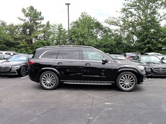 New 2025 Mercedes-Benz GLS 580 4MATIC video 2