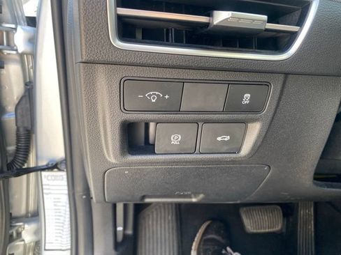 Used 2025 Hyundai Sonata SEL FWD image 16