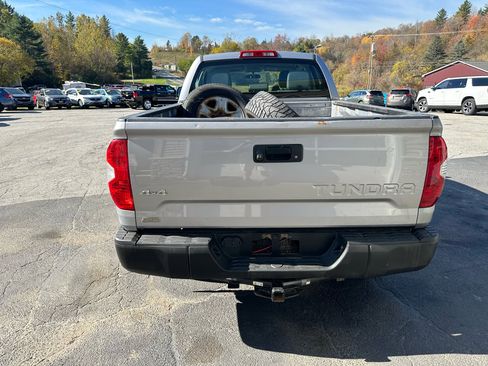 Used 2015 Toyota Tundra SR5 image 5