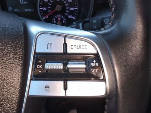 Used 2020 Kia Telluride S w/ S 8 Passenger Seating Package image 18