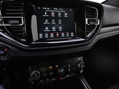 Used 2022 Dodge Durango SXT w/ Blacktop Package AWD/4WD image 28