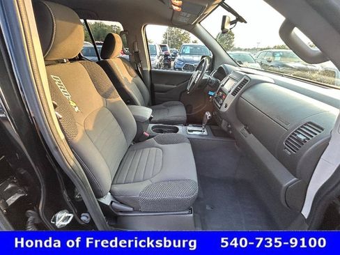 Used 2019 Nissan Frontier PRO-4X AWD/4WD image 28