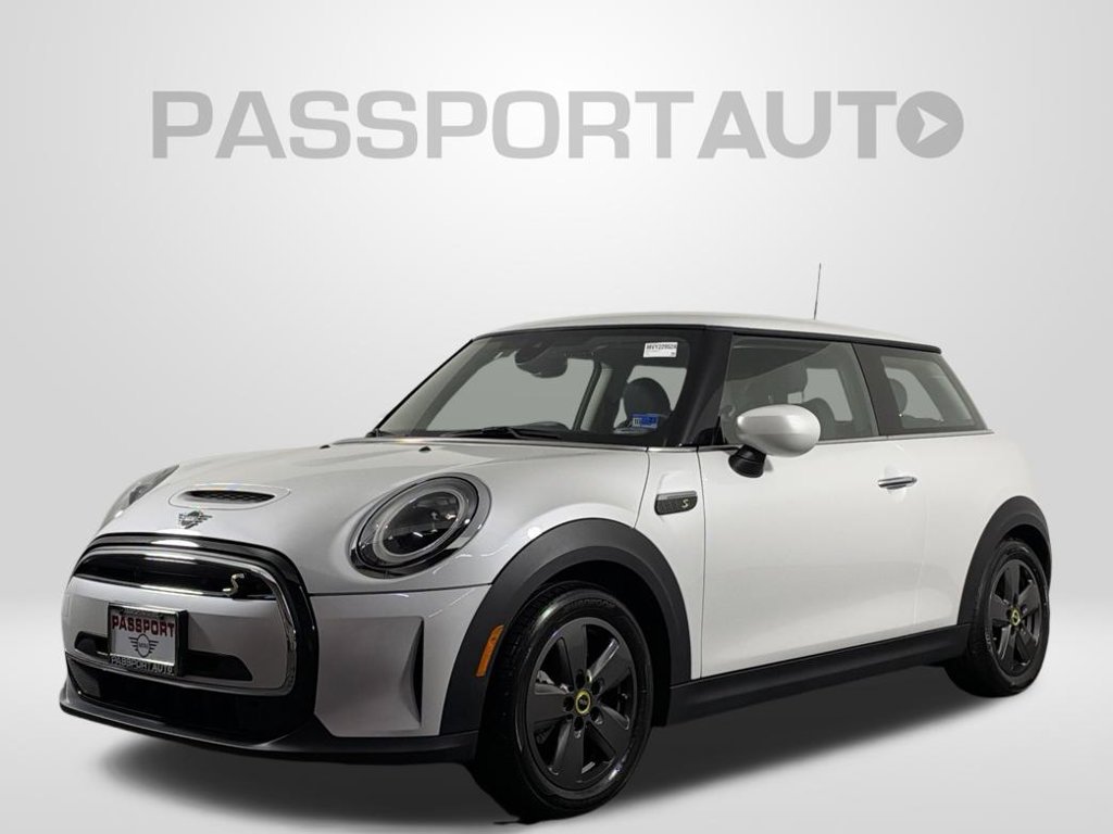 Used 2024 MINI Cooper SE FWD image 5