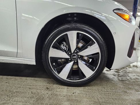 New 2025 Audi A5 2.0T Premium image 14