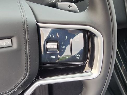 Used 2025 Land Rover Range Rover Sport AWD/4WD image 28