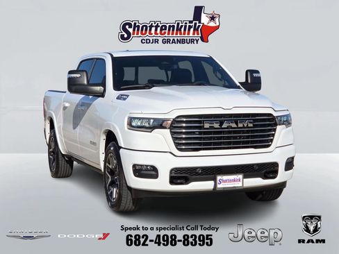 Used 2025 RAM 1500 Laramie AWD/4WD image 1