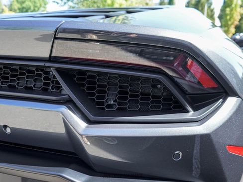 Used 2017 Lamborghini Huracan LP 580-2 RWD image 65