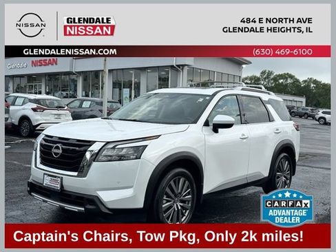 Used 2025 Nissan Pathfinder SL w/ SL Premium Package AWD/4WD image 1
