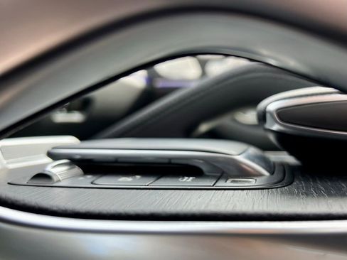 Certified 2026 Mercedes-Benz GLS 450 4MATIC image 33