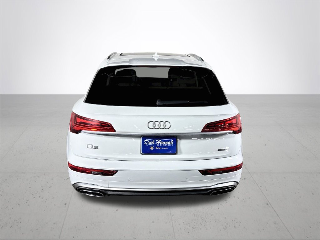 Used 2023 Audi Q5 2.0T Premium w/ Convenience Package AWD/4WD image 7