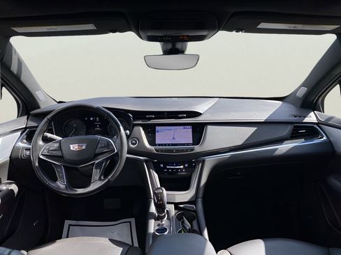 Used 2021 Cadillac XT5 Premium Luxury image 17