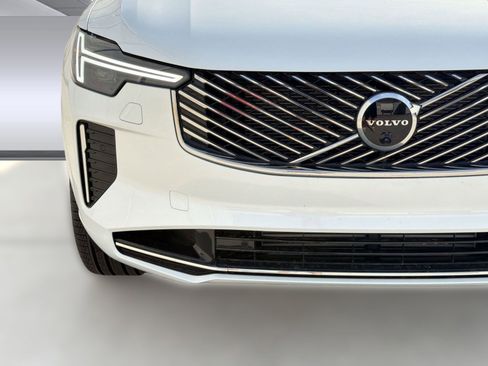 New 2026 Volvo XC90 T8 Ultra w/ Protection Package Premier AWD/4WD image 28