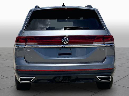 Used 2024 Volkswagen Atlas SE AWD/4WD image 5
