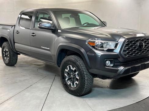 Used 2023 Toyota Tacoma TRD Off-Road AWD/4WD image 8