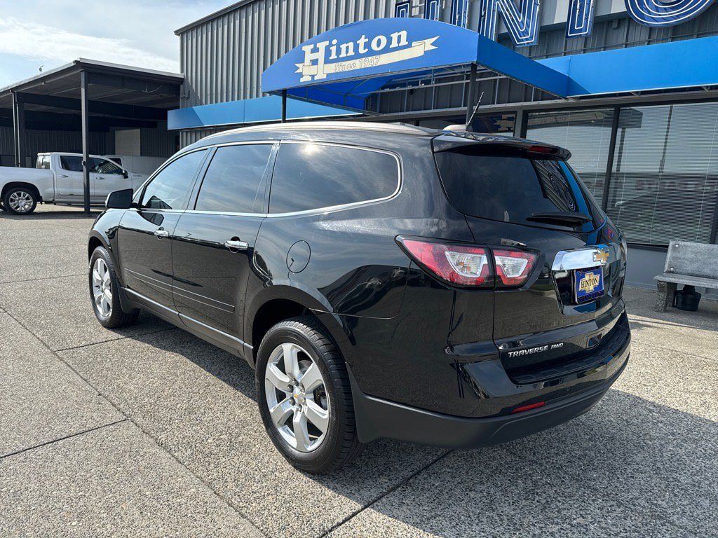 Used 2017 Chevrolet Traverse LT w/ True North Edition AWD/4WD image 3