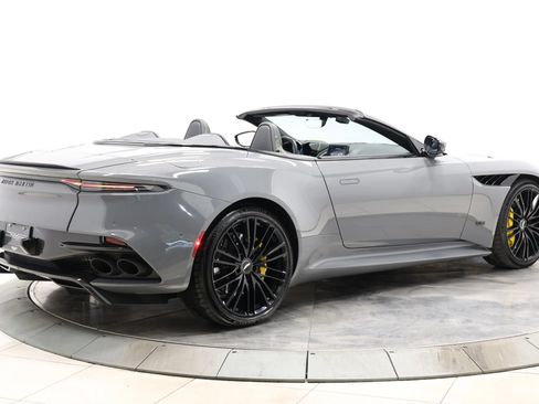 Used 2021 Aston Martin DBS Superleggera Volante RWD image 5