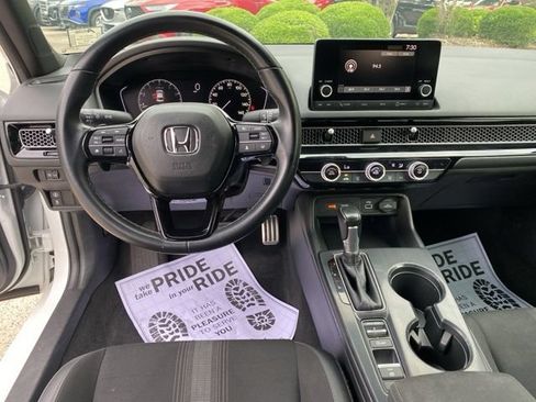 Used 2023 Honda Civic Sport image 7