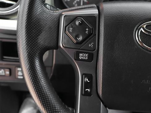 Used 2019 Toyota Tacoma TRD Pro AWD/4WD image 26