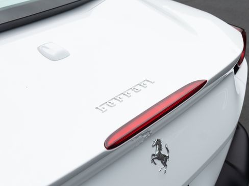 Used 2023 Ferrari Portofino M image 21