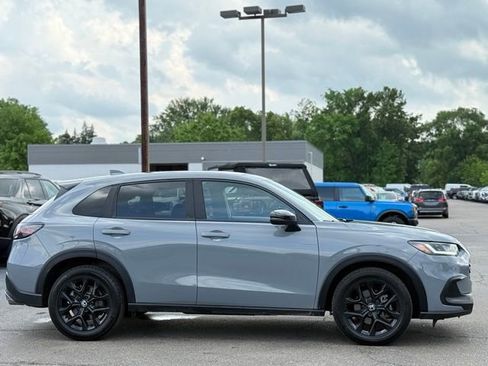 Used 2024 Honda HR-V Sport image 37