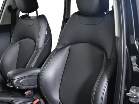 Used 2015 MINI Cooper 4-Door Hardtop FWD image 20