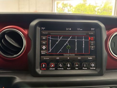 Used 2022 Jeep Wrangler Unlimited Rubicon w/ Cold Weather Group image 34